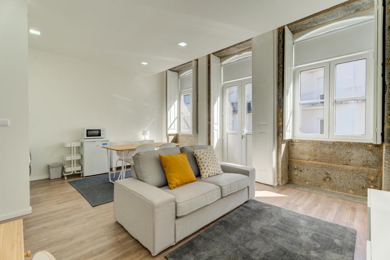 Appartamento Carmo Flats Historic Center - Collection By Perpetual Relax Braga Esterno foto